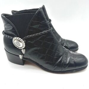 Vintage Brighton Womens Black Croc Embossed Leather Ankle Boots Silver Concho 7M